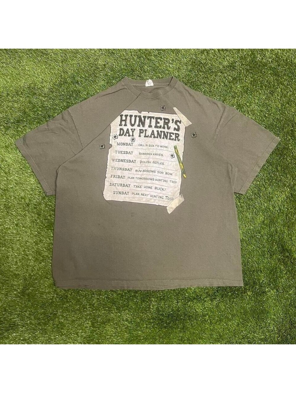Grey Vtg Hunters day planners tee